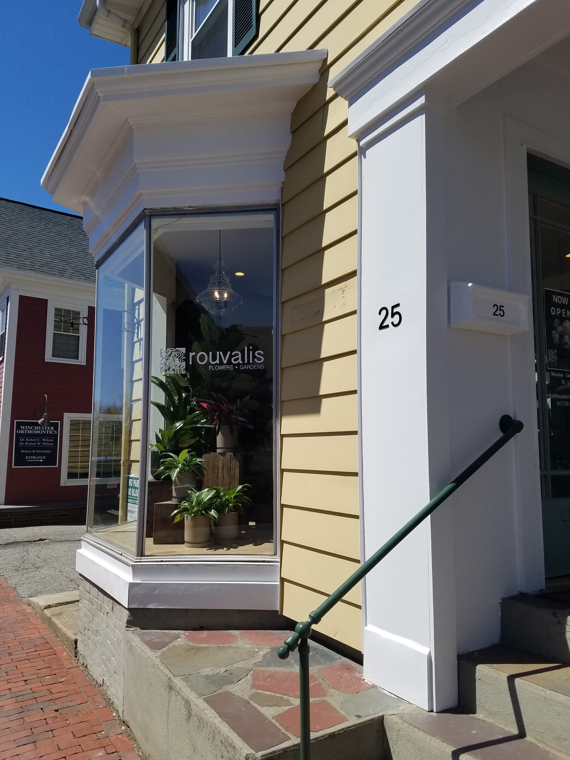 Rouvalis Flowers opens doors at new Thompson Street location
