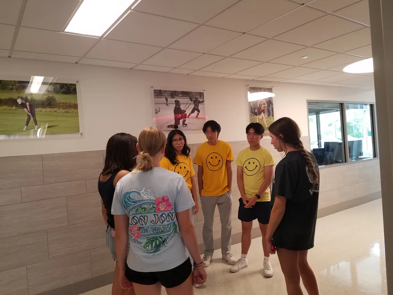 Winchester freshmen make new PALs during orientation tours at high school