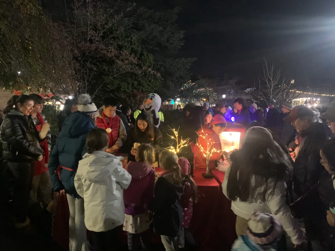 Winchester Chamber holds 4th annual Stroll events all this week