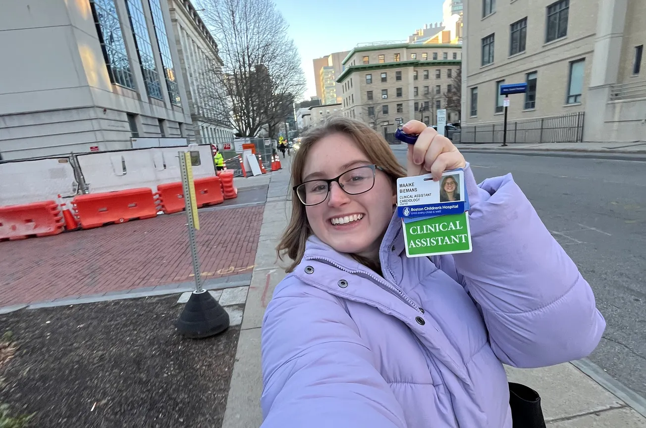 Helpers Among Us - Nursing student makes entertainment bags for kids at Children’s