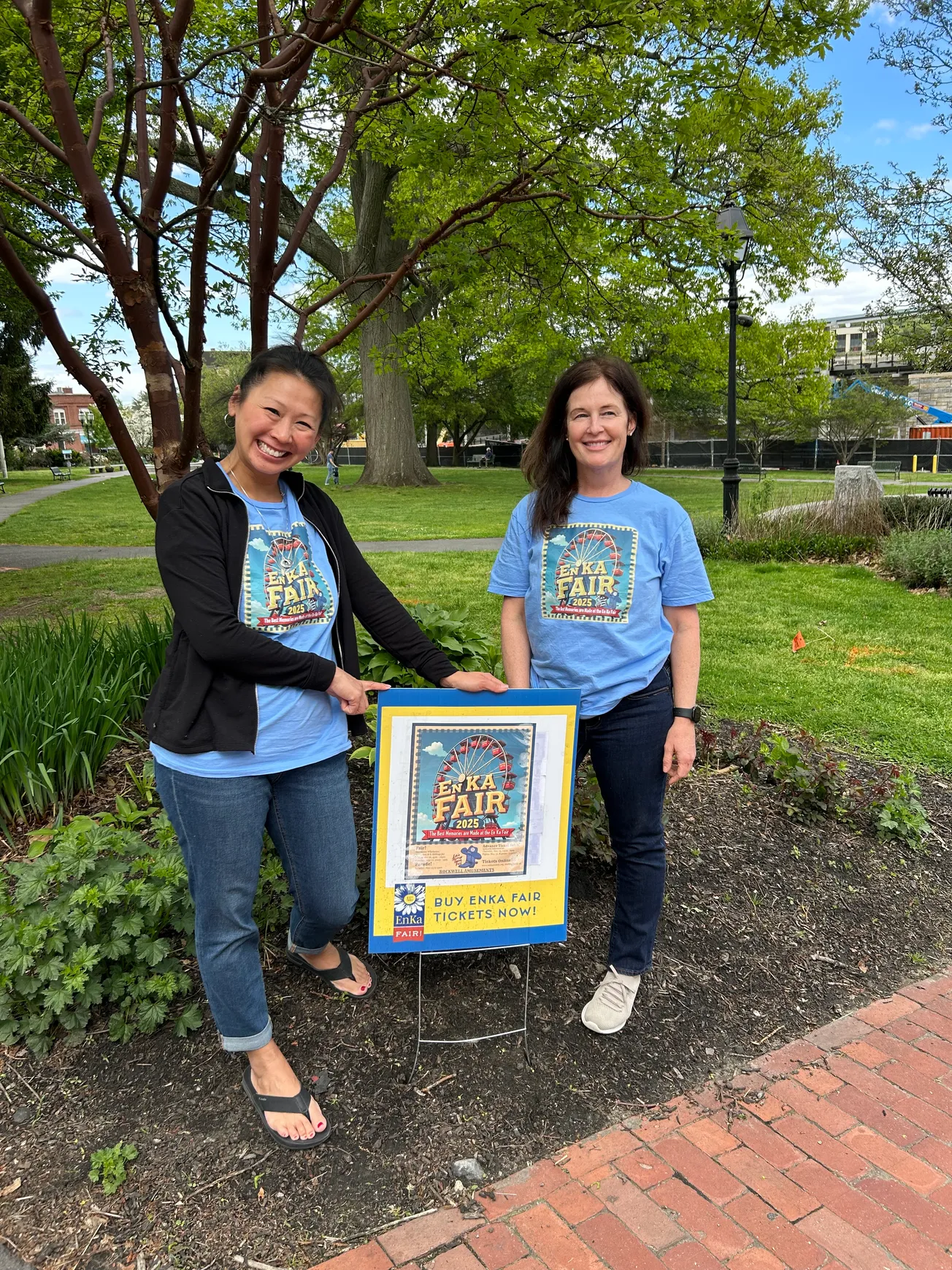 Helpers among us - Fair volunteers