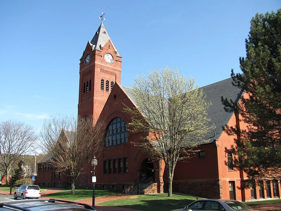 Winchester’s State of the Town Committee filling out