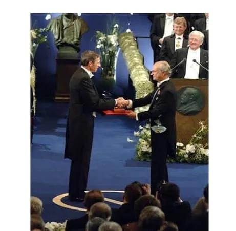 Winchester’s Richard Schrock revisits career, 20th anniversary of Nobel Prize win