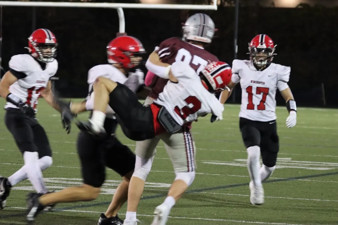 Winchester football remains undefeated at 6-0 after second half comeback against Arlington