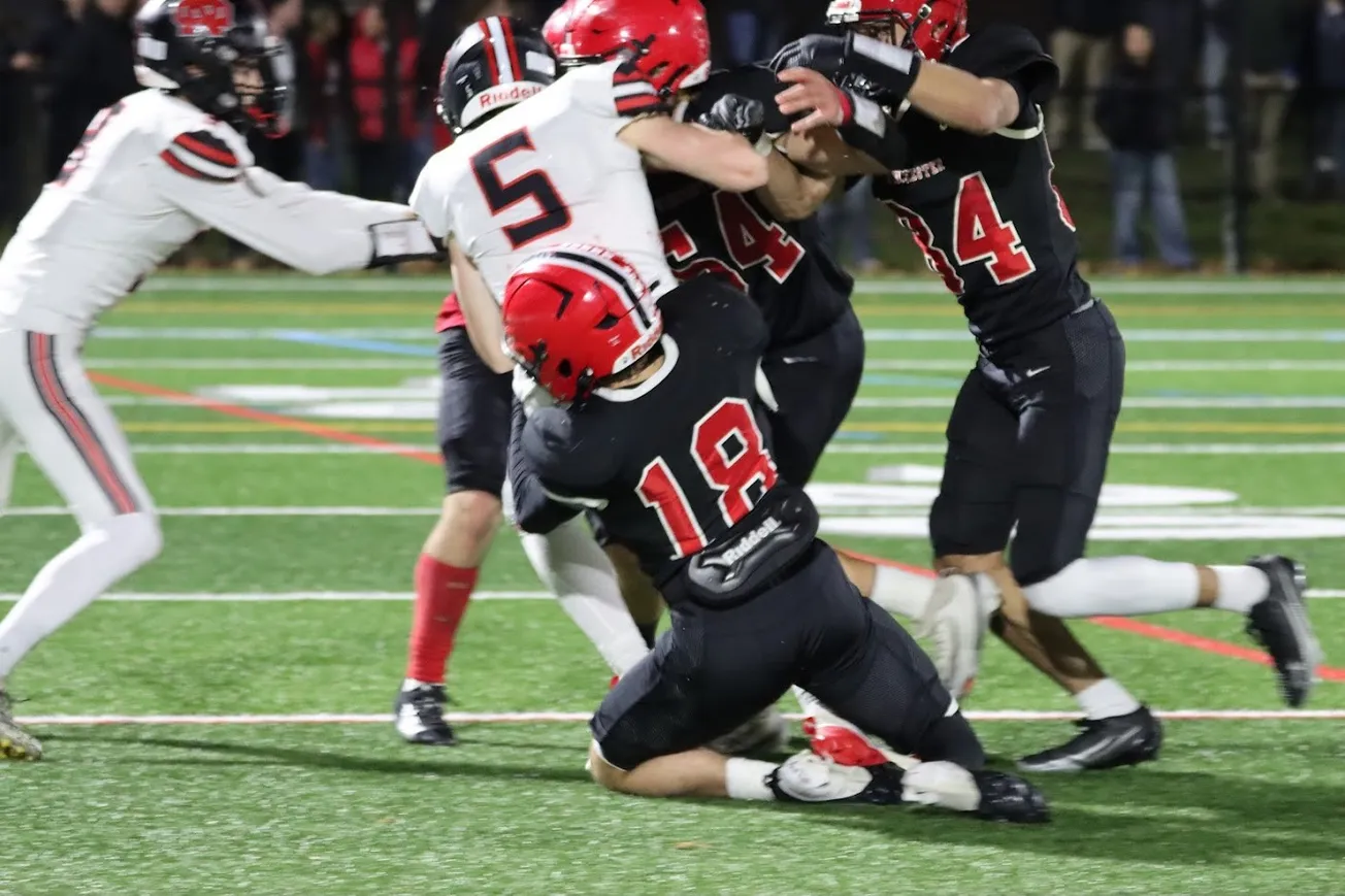 Winchester wipes out North Quincy to begin the Super Bowl playoffs; Lincoln-Sudbury comes to town tonight for Round 2