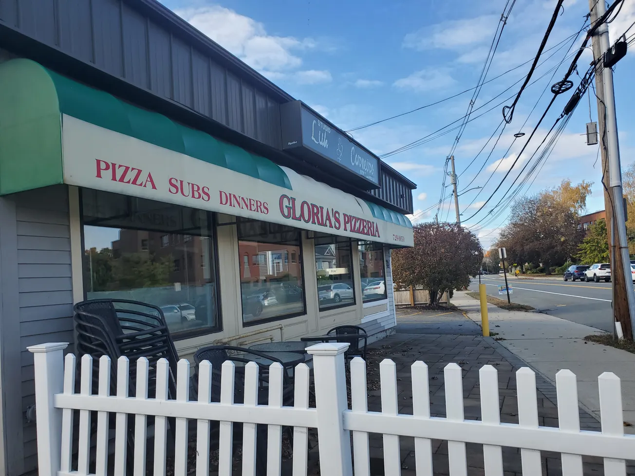 Gloria’s re-opens, but Winchester restaurant is also up for sale