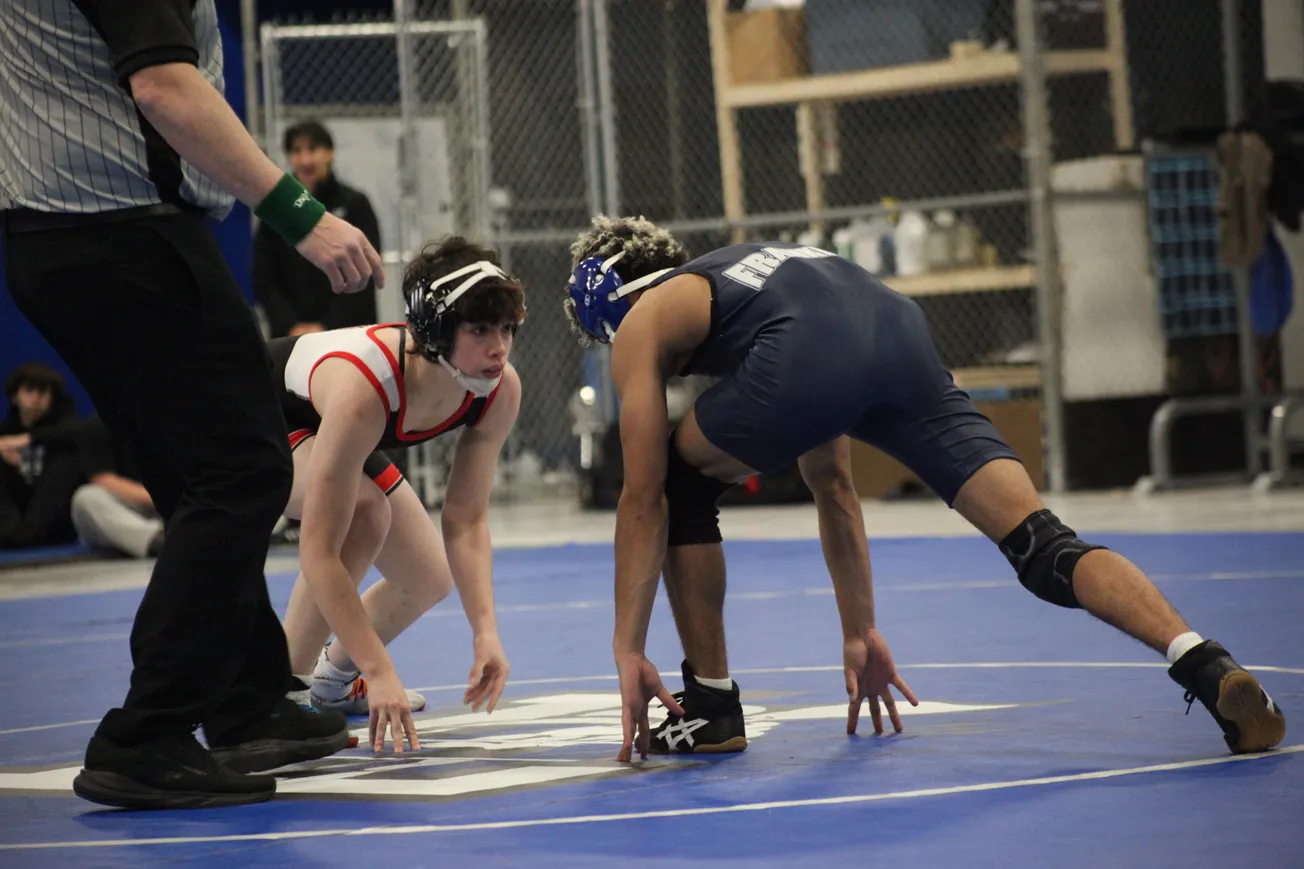 Winchester wrestlers wrap up 2025 with matches in Leominster, Natick