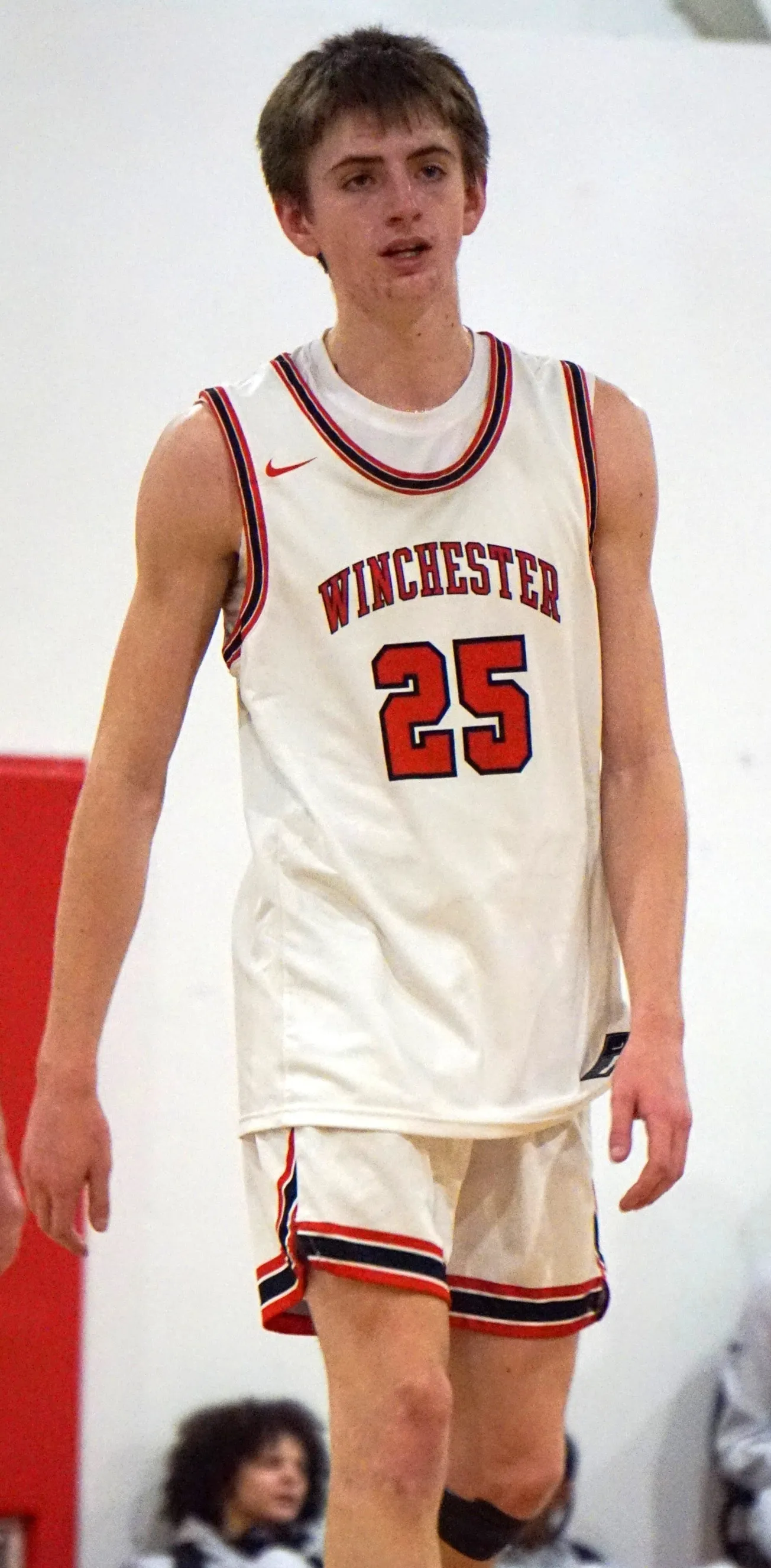 Winchester boys win annual Bigelow Tournament to remain undefeated after six games