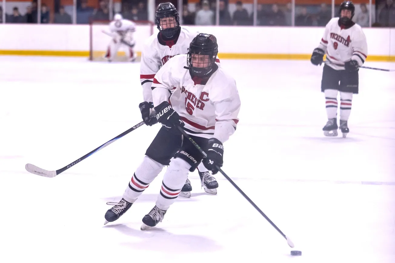 As regular season winds down, Winchester boys hockey looks ahead to the postseason with some momentum