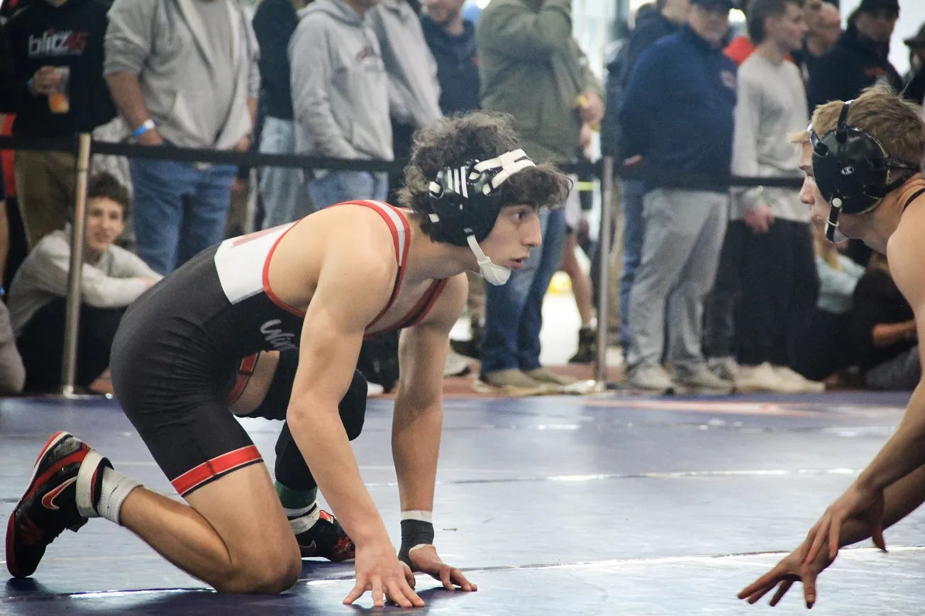 Winchester High wrestlers Napadow Baquero, Donlon complete scholastic careers on the mat with two wins each